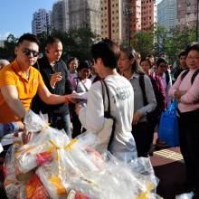溫暖人間牽手耀陽行動．寒冬溫暖送長者